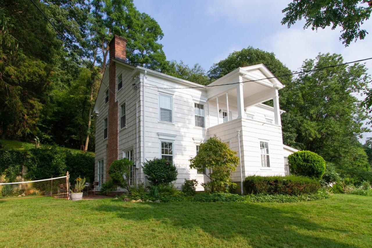 The Harbor Rose Bed & Breakfast Cold Spring Harbor Exterior photo